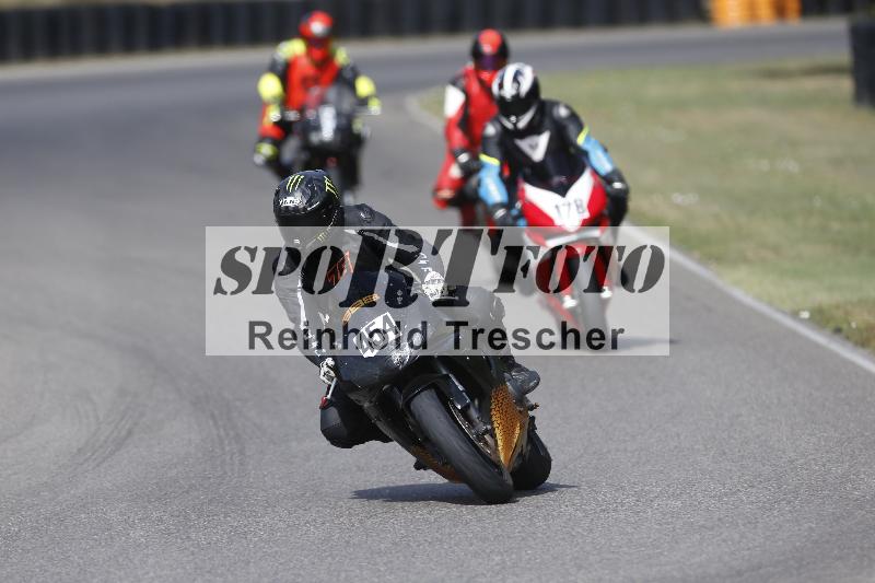 /37 09.08.2026  Pluess Motosport ADR/Einsteiger/454